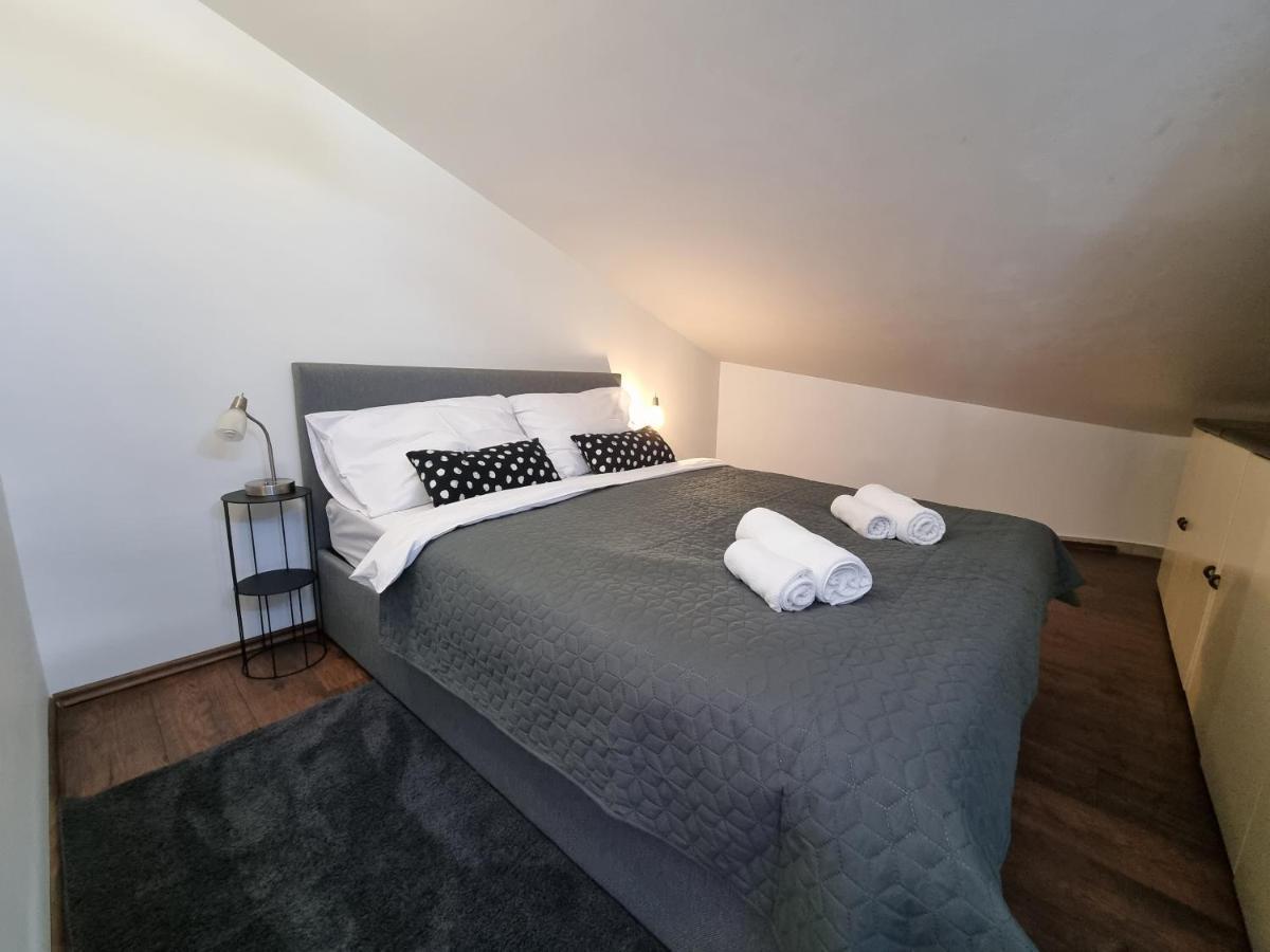 Apartments Paradiso プーラ エクステリア 写真